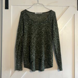 Lightweight sweater loose sweater